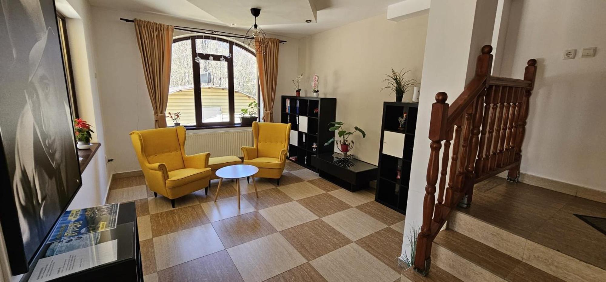 Pensiunea Clasic Buşteni Esterno foto
